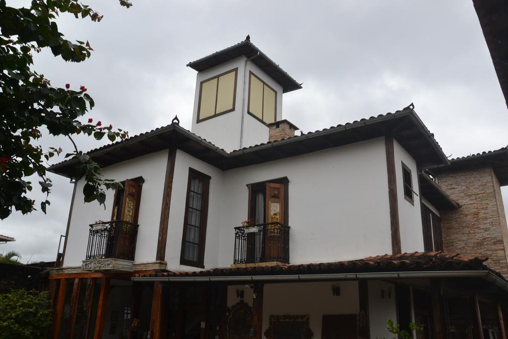 Pousada Gamarano Mariana Extérieur photo